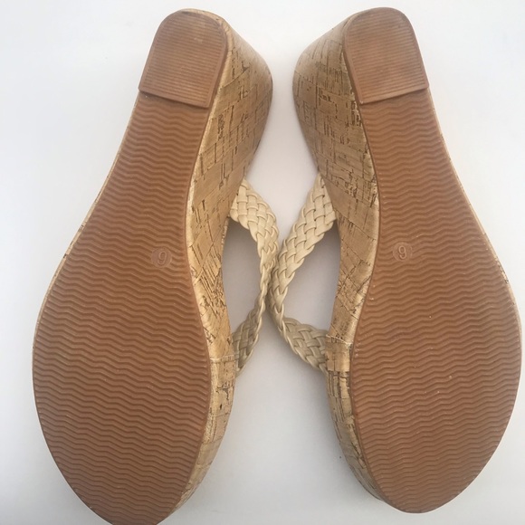 B&Co platform shoes - Picture 8 of 10